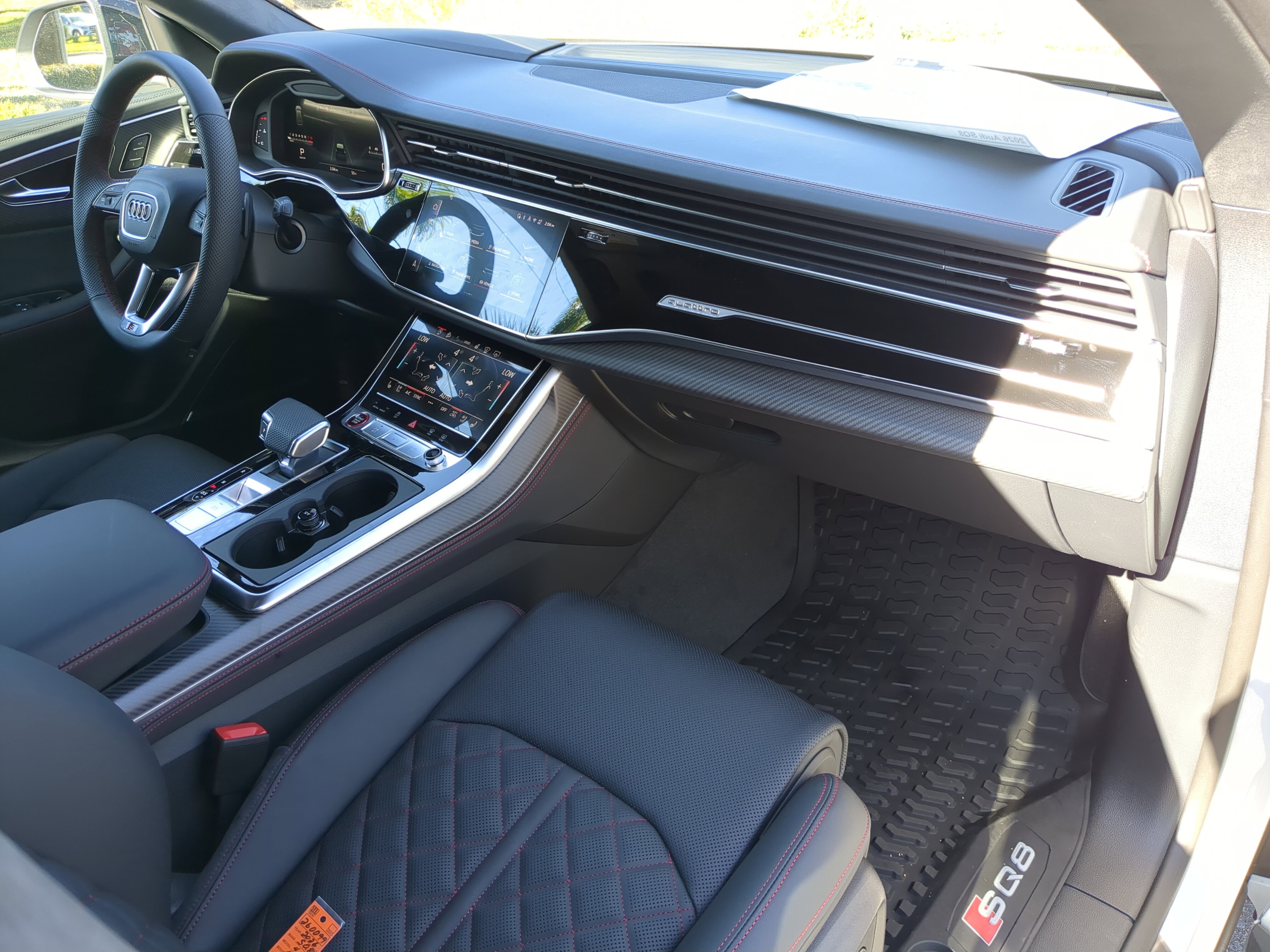 New 2026 Audi SQ8 Prestige image 12