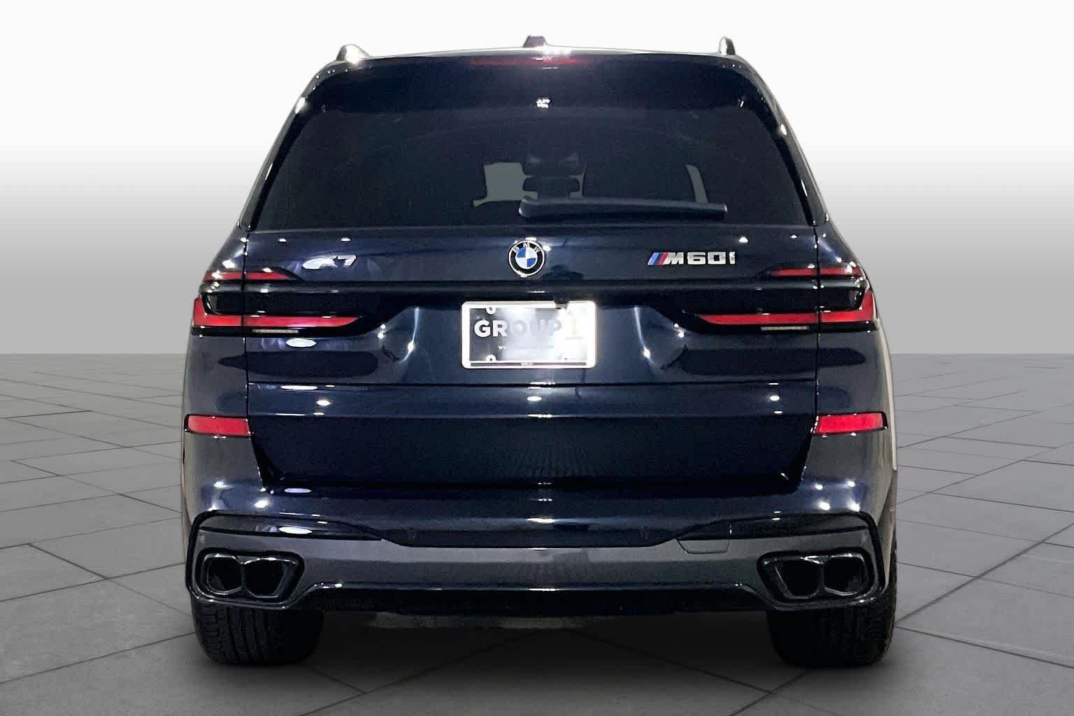 Certified 2025 BMW X7 M60i AWD/4WD image 4