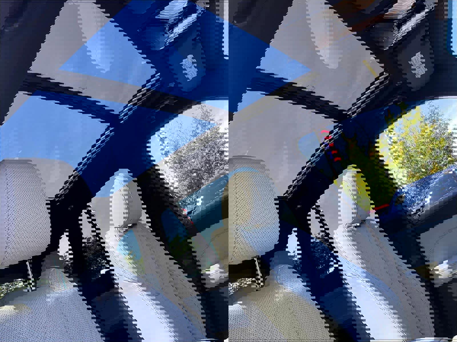 Used 2024 BMW X5 xDrive50e w/ Premium Package image 24