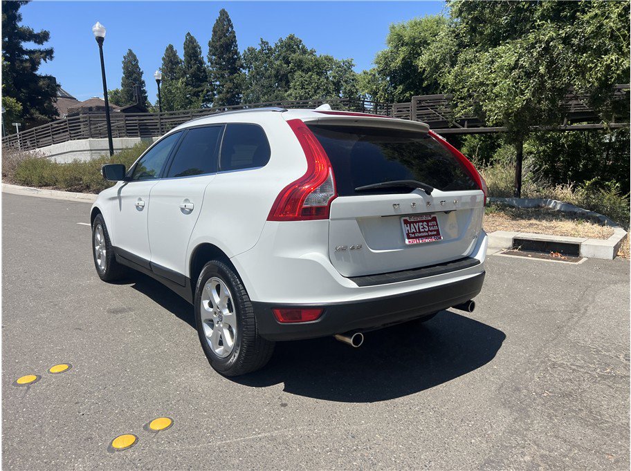 Used 2013 Volvo XC60 3.2 AWD/4WD image 7