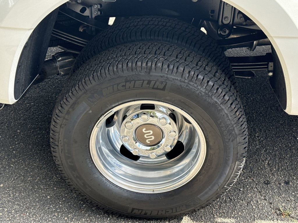 New 2026 Ford F350 King Ranch w/ Chrome Package image 17