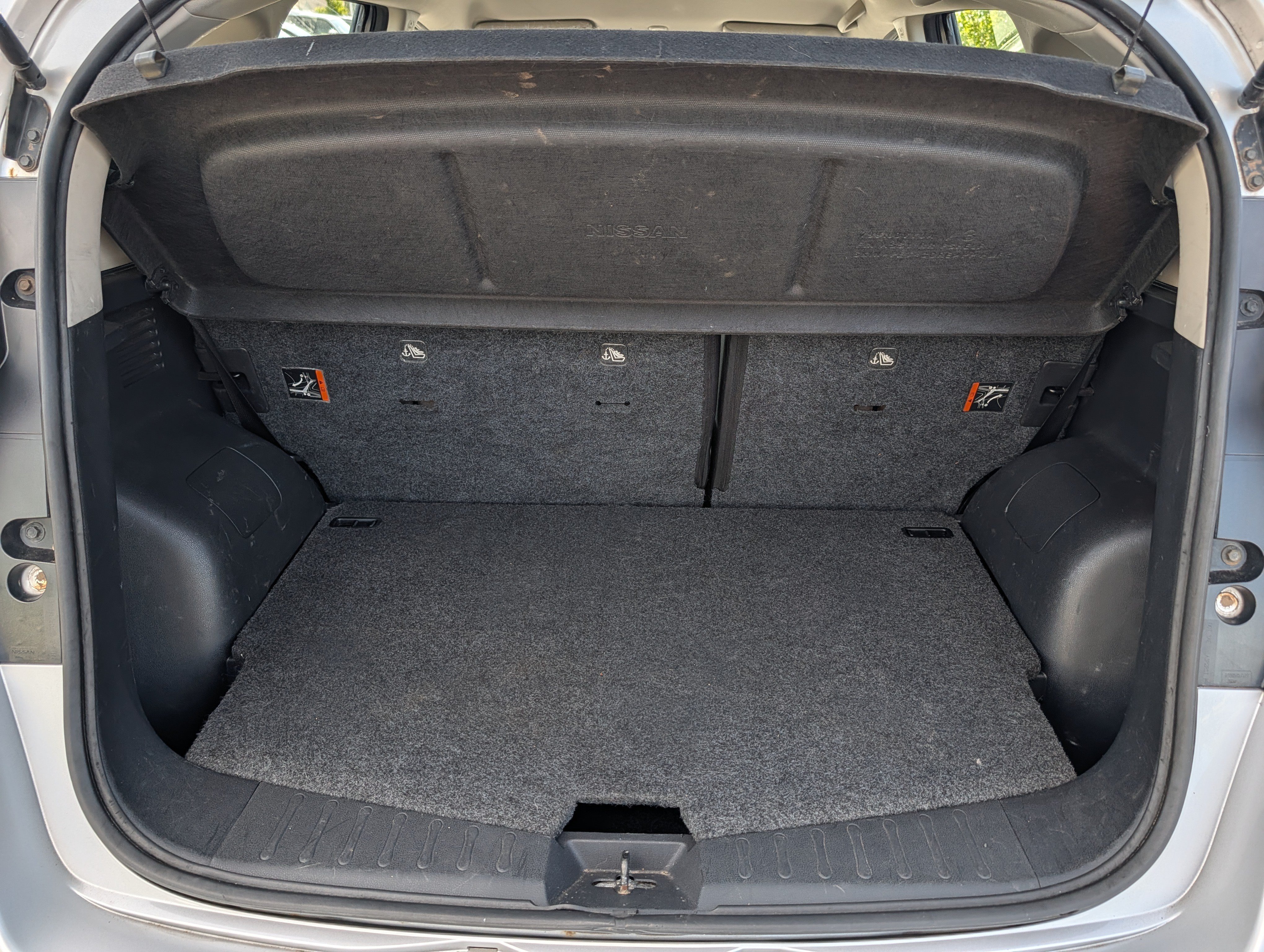 Used 2014 Nissan Versa Note SV w/ SL Package FWD image 18