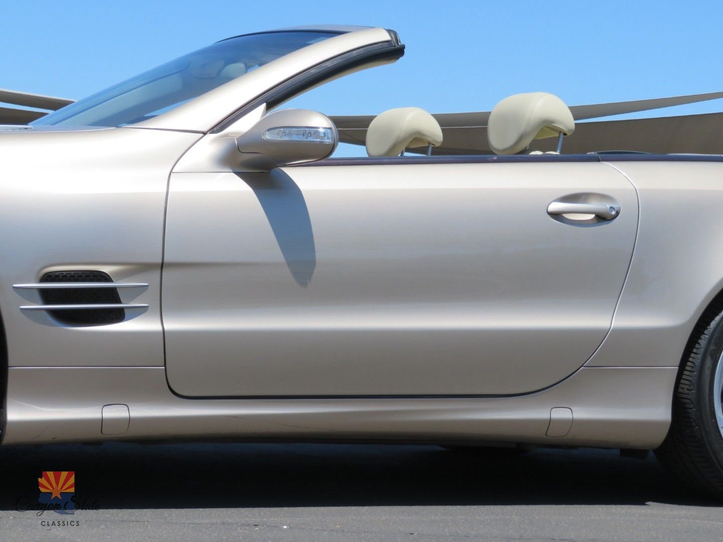 Used 2003 Mercedes-Benz SL 500 image 16