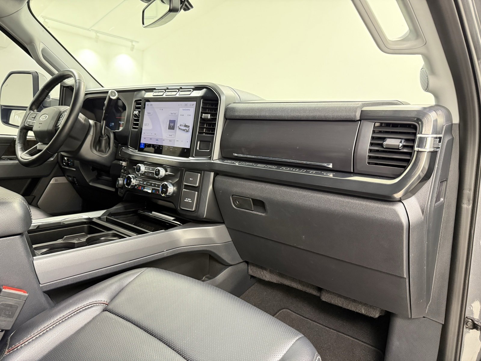 Used 2024 Ford F250 Lariat image 37