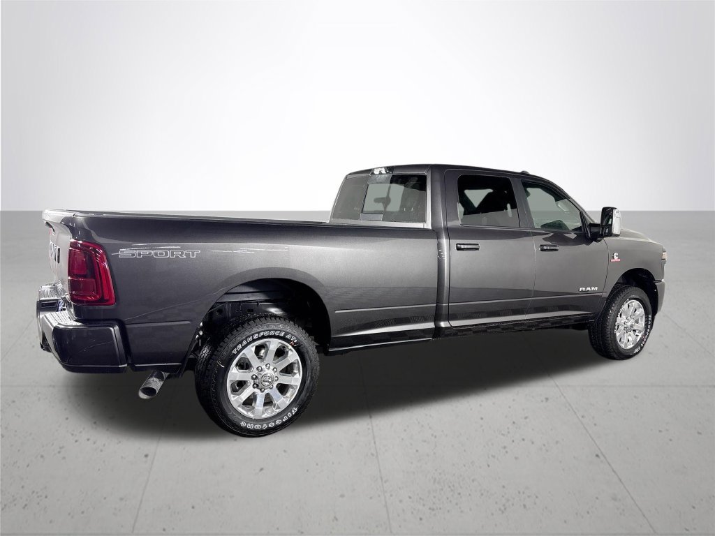 New 2026 RAM 2500 Laramie w/ Sport Appearance Package AWD/4WD image 6