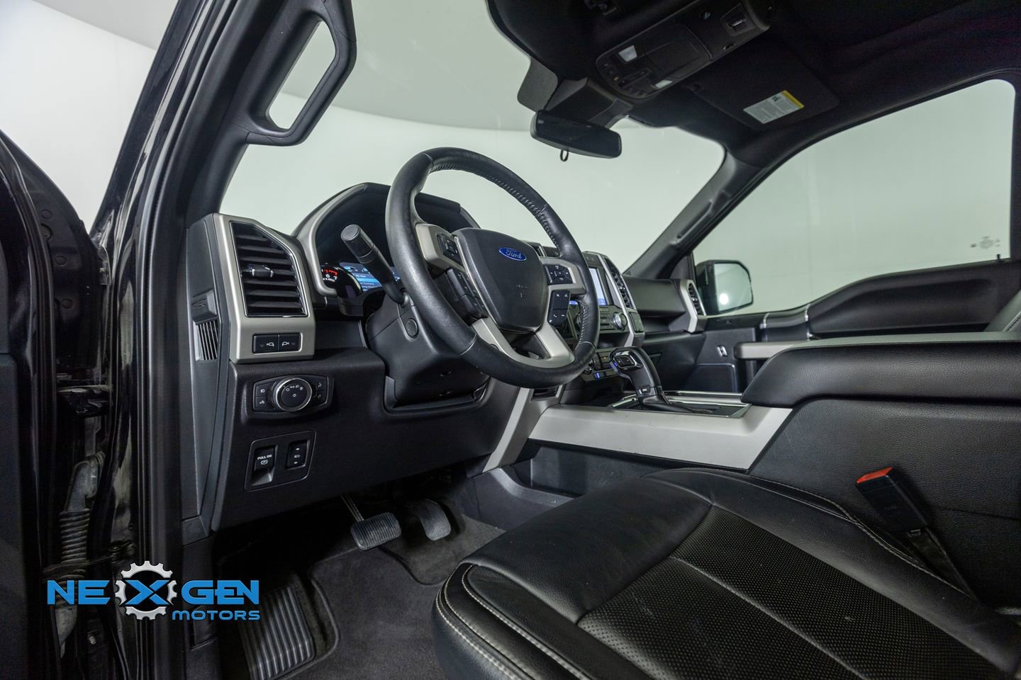 Used 2020 Ford F150 Lariat w/ Equipment Group 502A Luxury image 10