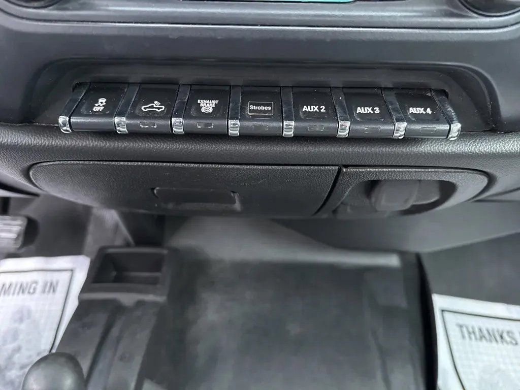 Used 2018 Chevrolet Silverado 2500 W/T w/ Snow Plow Prep Package image 23