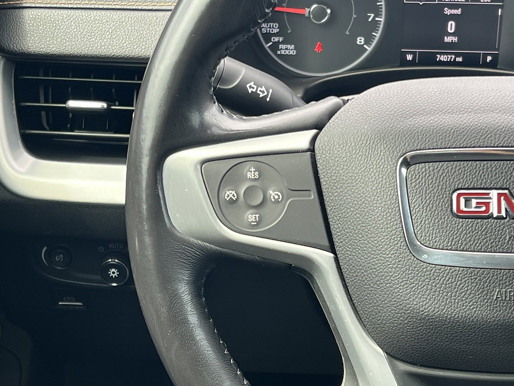 Used 2018 GMC Terrain SLE w/ Driver Convenience Package FWD image 17
