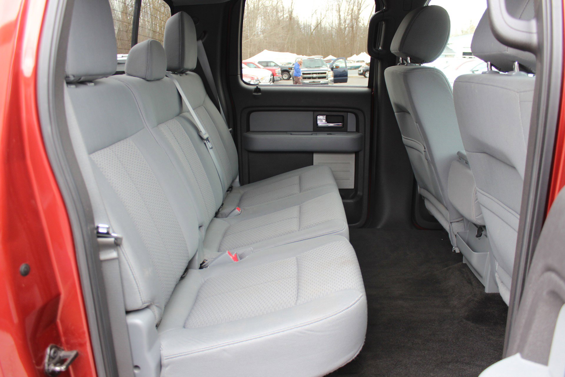 Used 2014 Ford F150 XLT w/ Equipment Group 302A Luxury image 38