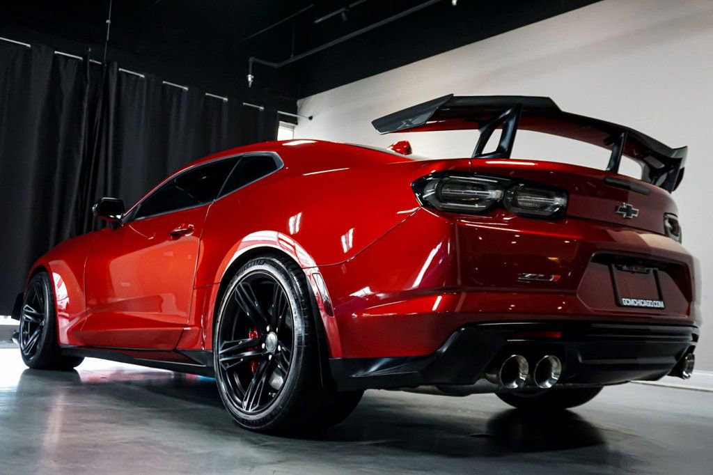 Used 2021 Chevrolet Camaro ZL1 image 36
