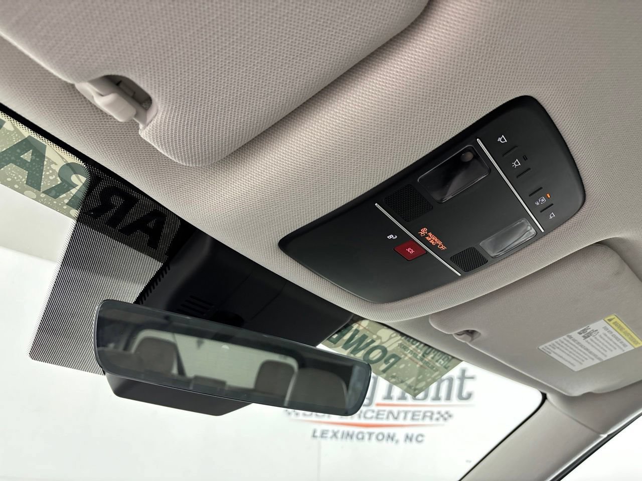 Used 2026 Hyundai Palisade SEL FWD image 21