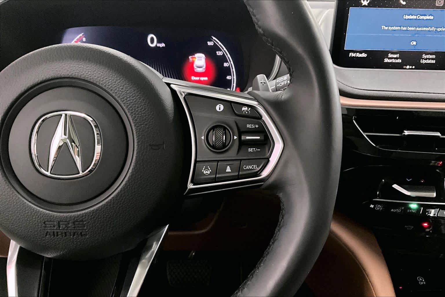 Used 2023 Acura MDX SH-AWD w/ Technology Package image 23