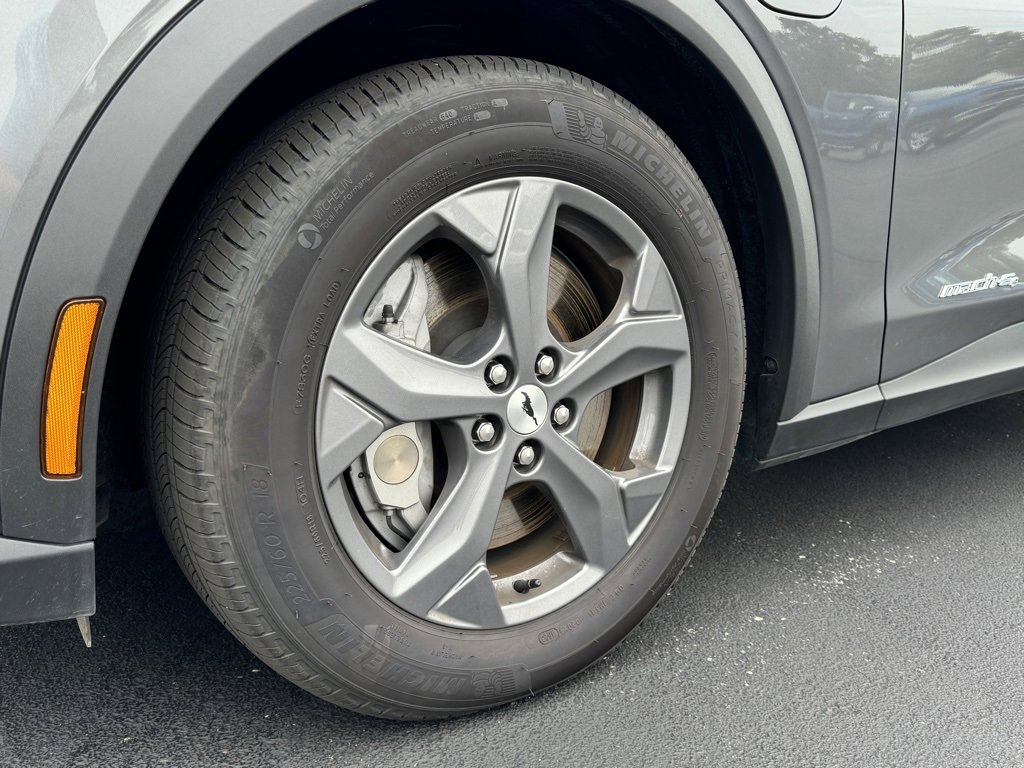 New 2023 Ford Mustang Mach-E Select image 24