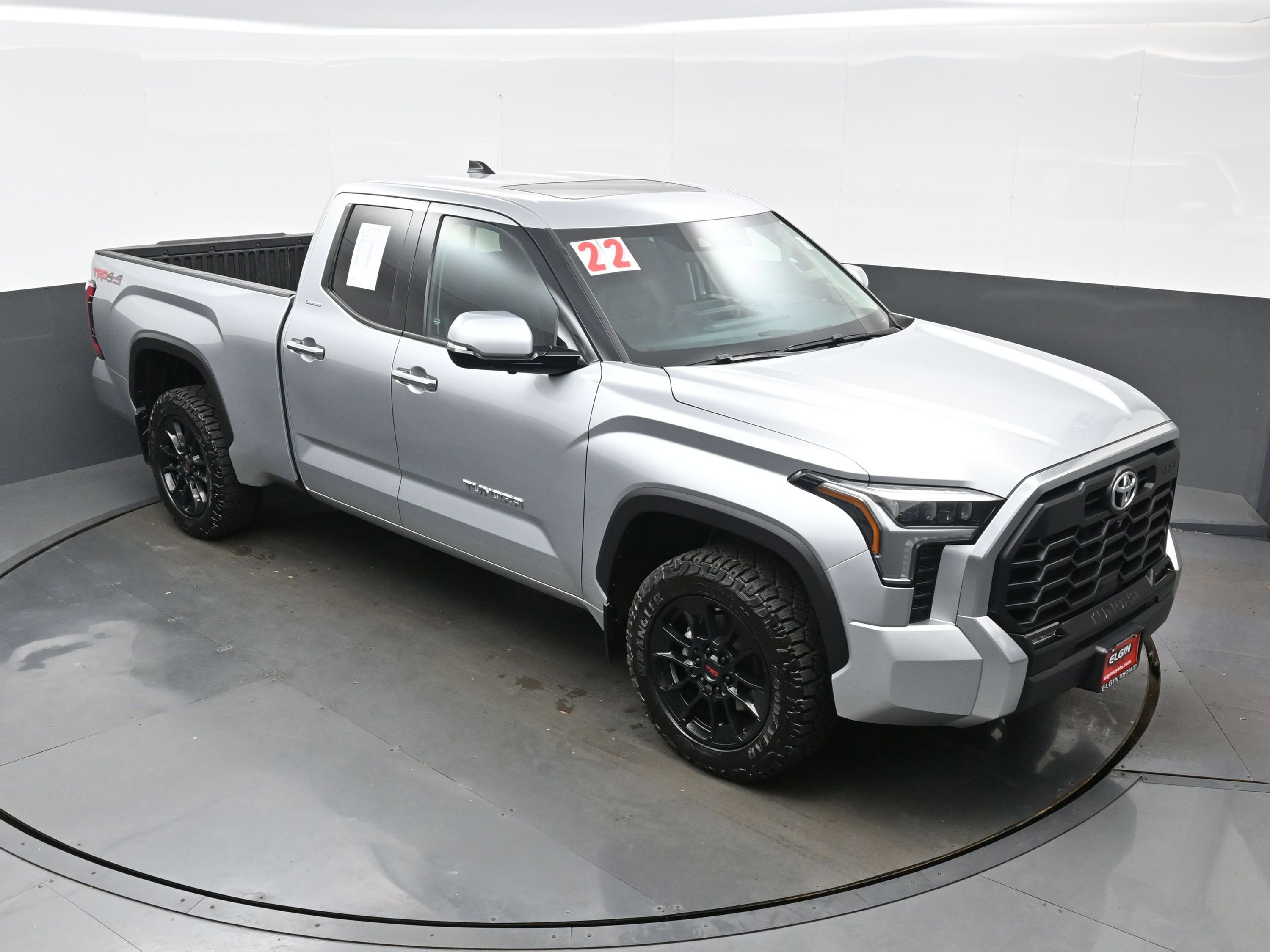 Used 2022 Toyota Tundra Limited w/ TRD Off-Road Package AWD/4WD image 35