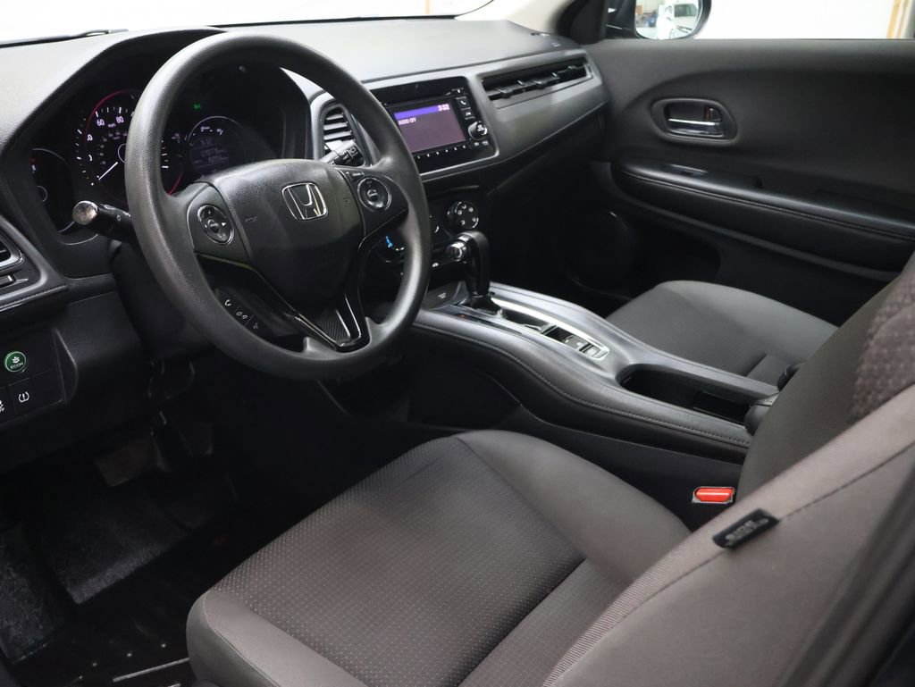 Used 2019 Honda HR-V LX image 18