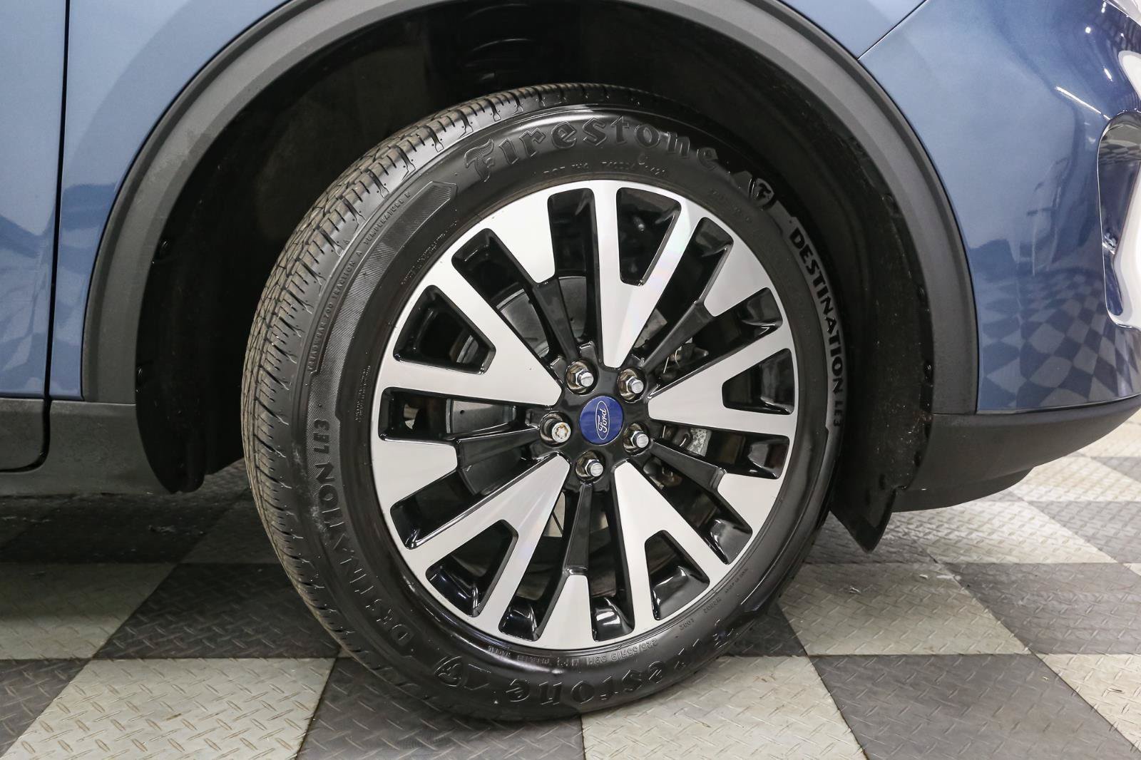 Used 2020 Ford Escape SE Sport AWD/4WD image 17