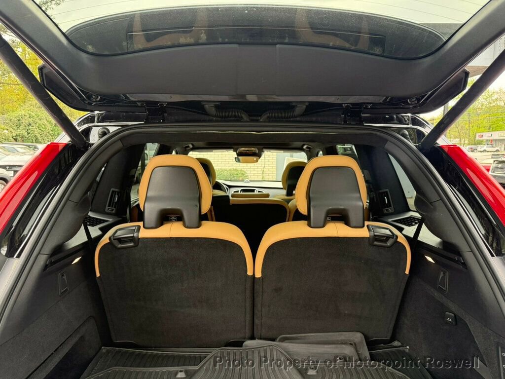 Used 2017 Volvo XC90 T8 Inscription w/ Luxury Package AWD/4WD image 14