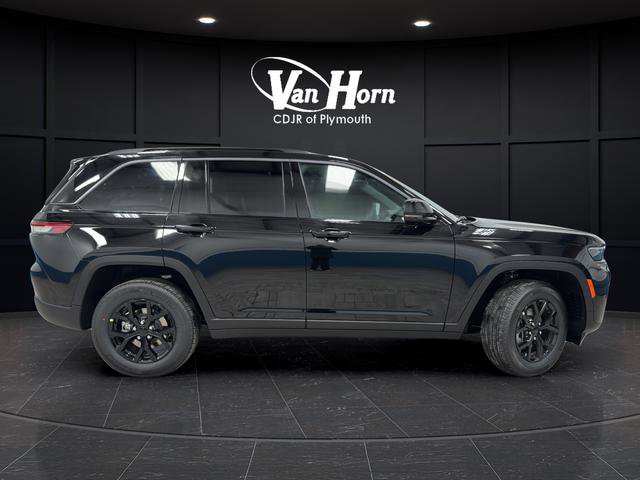 New 2026 Jeep Grand Cherokee Altitude AWD/4WD image 2