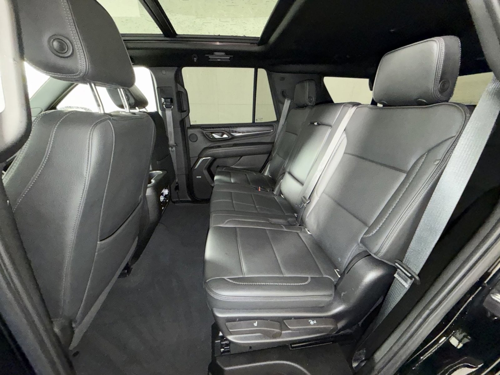 Used 2022 GMC Yukon Denali w/ Max Trailering Package image 25