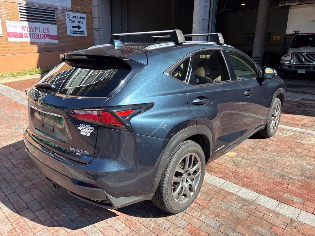 Used 2015 Lexus NX 300h AWD w/ Luxury Package image 3