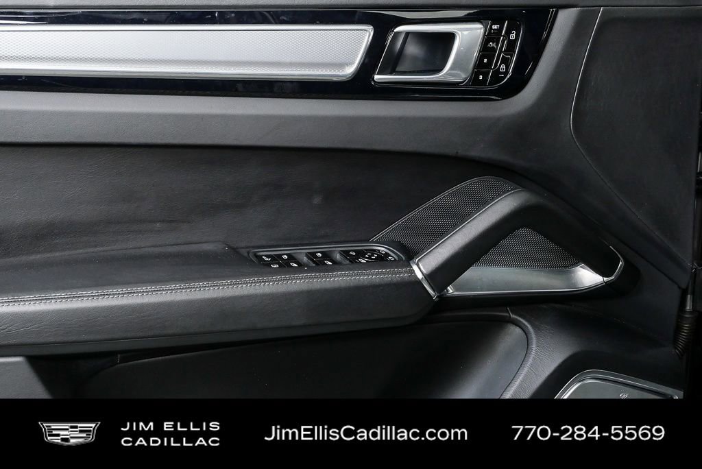 Used 2021 Porsche Cayenne Turbo S w/ Premium Package Plus image 7