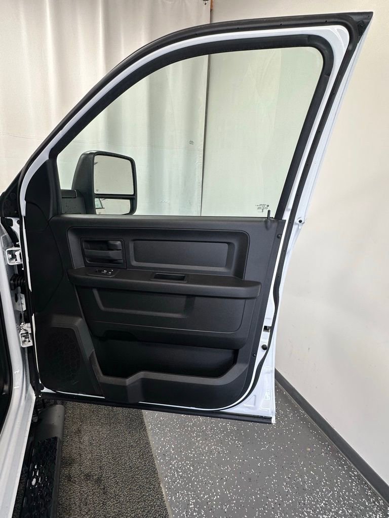 New 2026 RAM 2500 Tradesman image 16