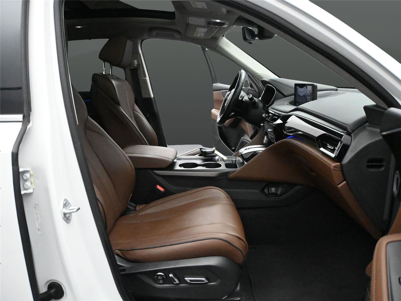 Certified 2023 Acura MDX SH-AWD w/ Advance Package image 16