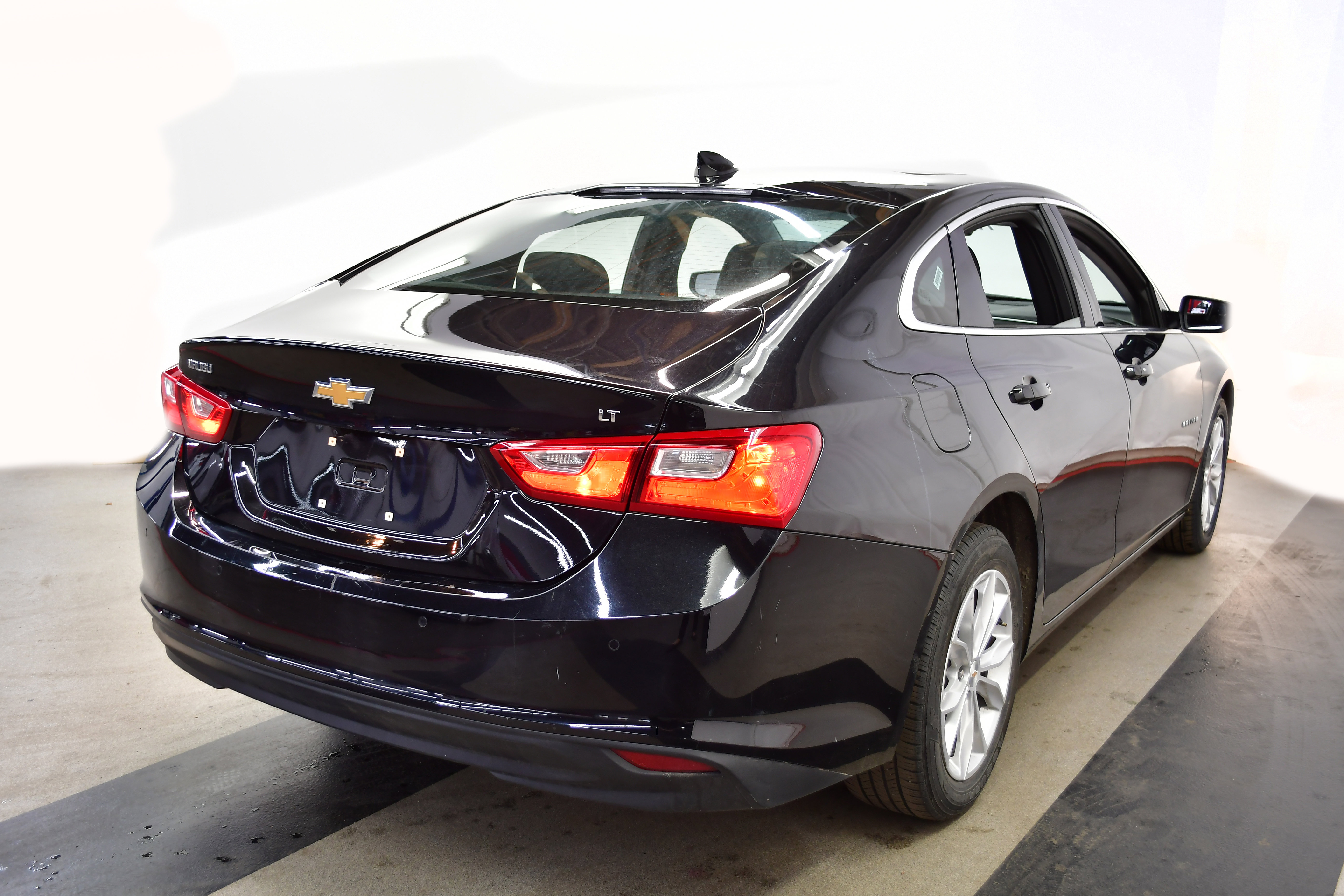 Used 2024 Chevrolet Malibu LT image 6