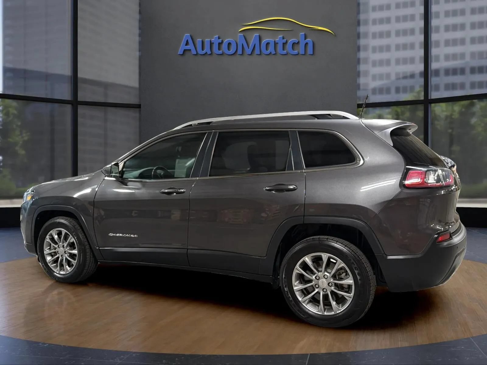 Used 2021 Jeep Cherokee Latitude Lux FWD image 8