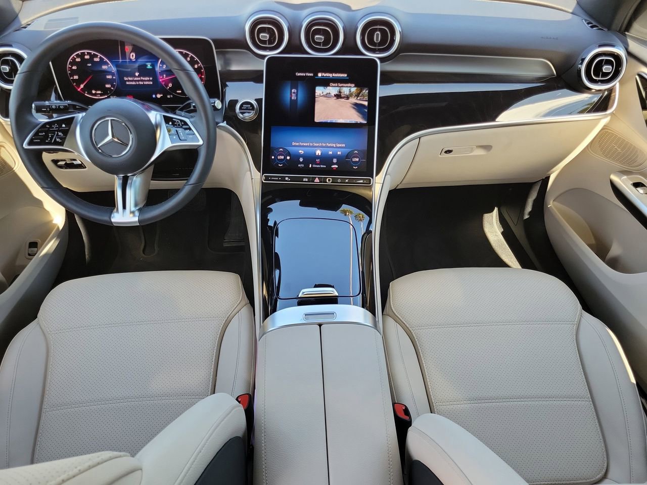 Used 2026 Mercedes-Benz GLC 300 image 14