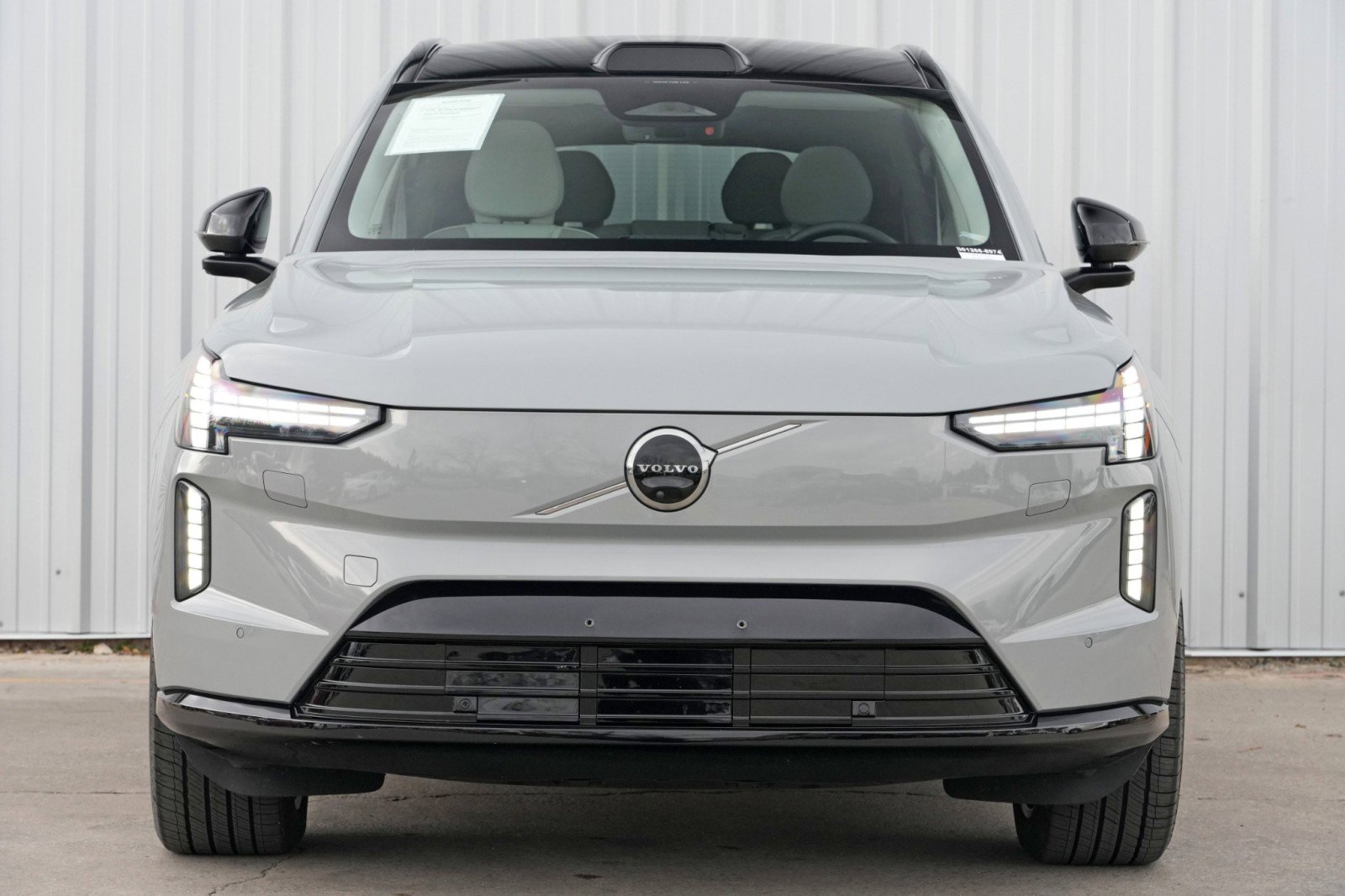 Used 2025 Volvo EX90 Ultra image 7