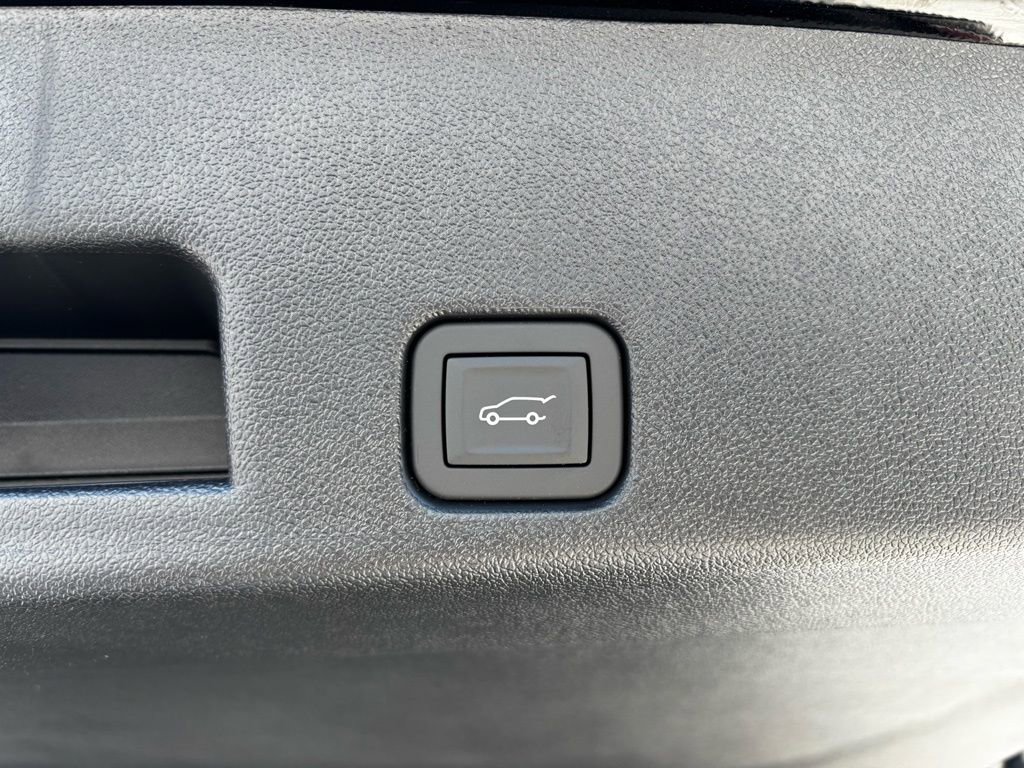 New 2026 GMC Acadia Denali w/ Super Cruise Package image 29