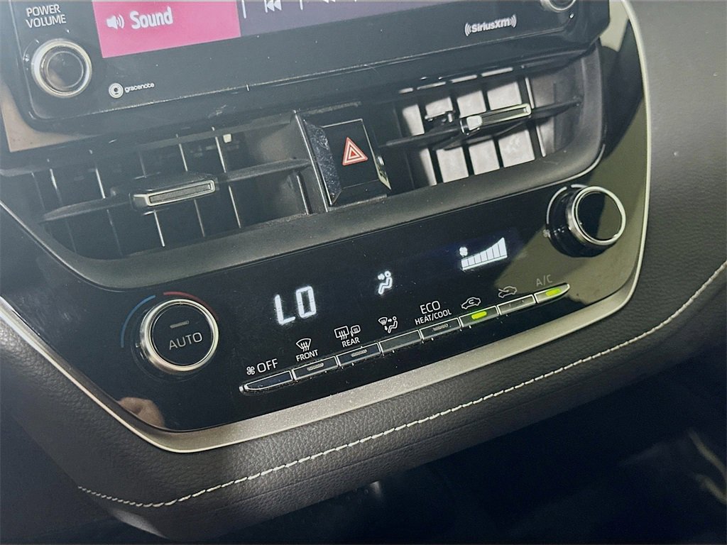 Used 2022 Toyota Corolla SE image 27