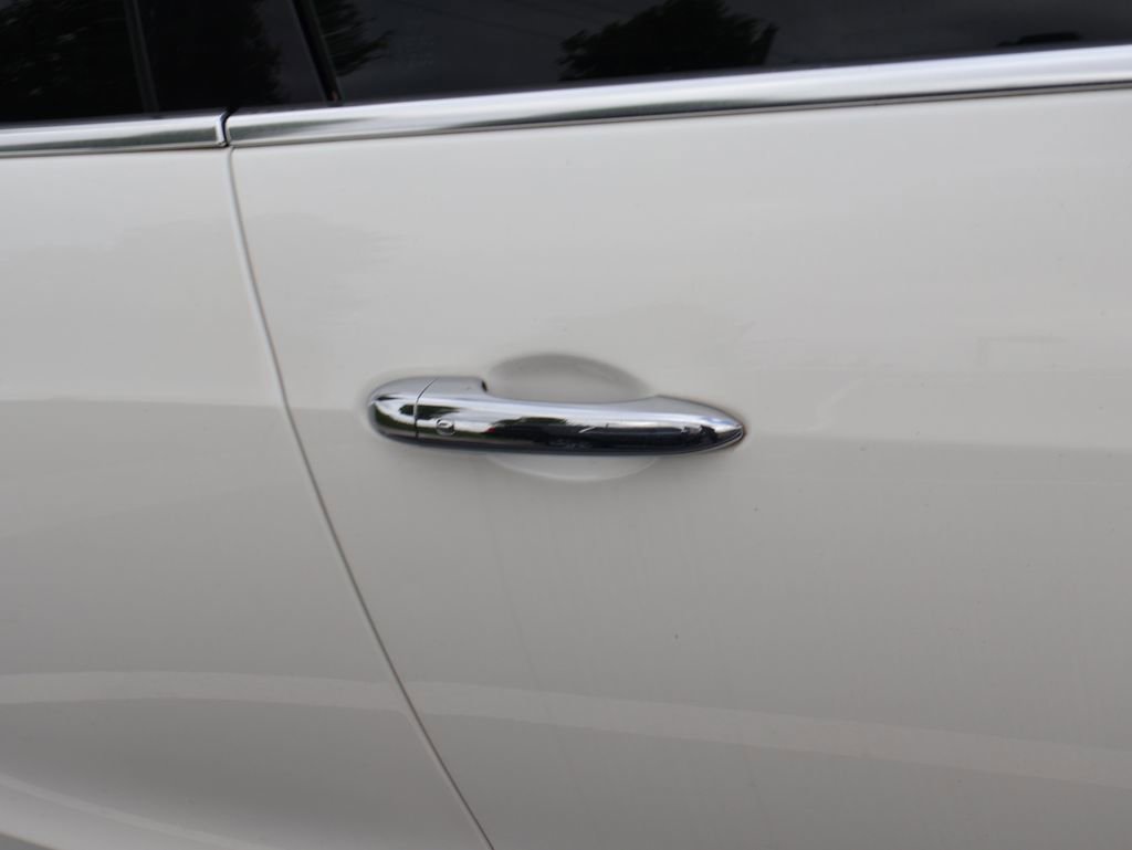 Used 2021 Maserati Ghibli S Q4 AWD/4WD image 8