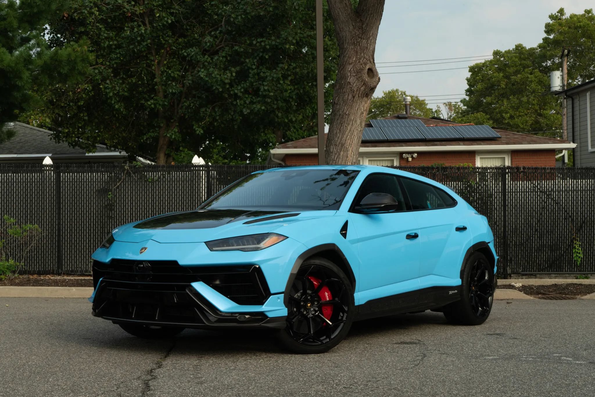 Used 2024 Lamborghini Urus Performante AWD/4WD image 3