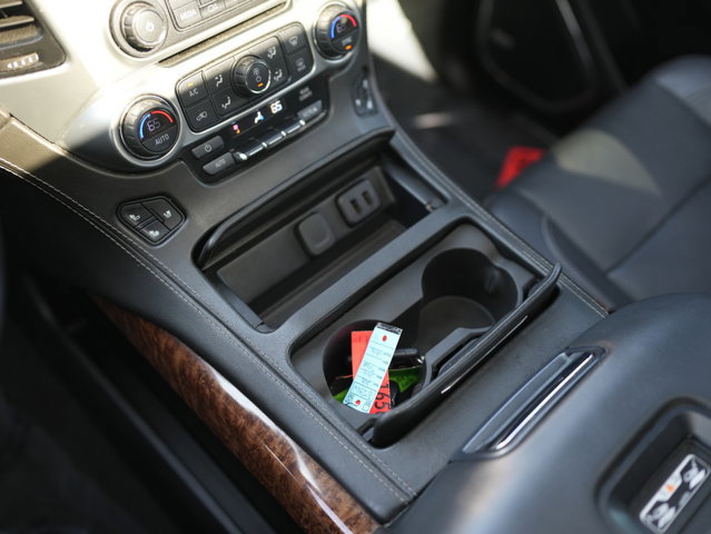 Used 2020 Chevrolet Tahoe Premier AWD/4WD image 17