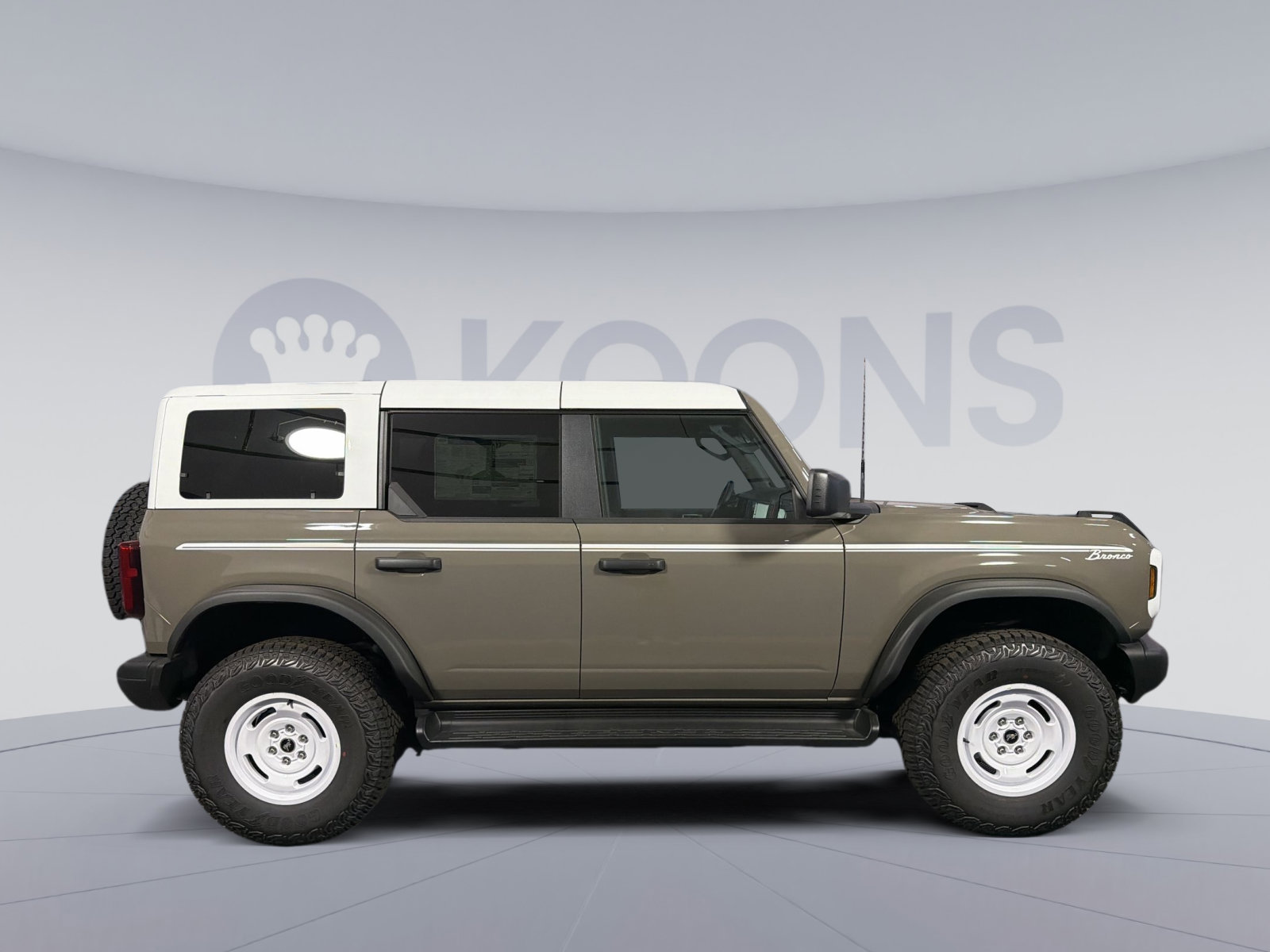 New 2026 Ford Bronco Heritage Edition AWD/4WD image 8