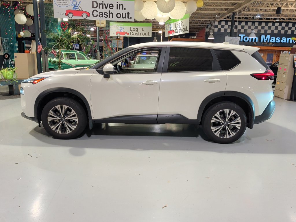 Used 2023 Nissan Rogue SV AWD/4WD image 16