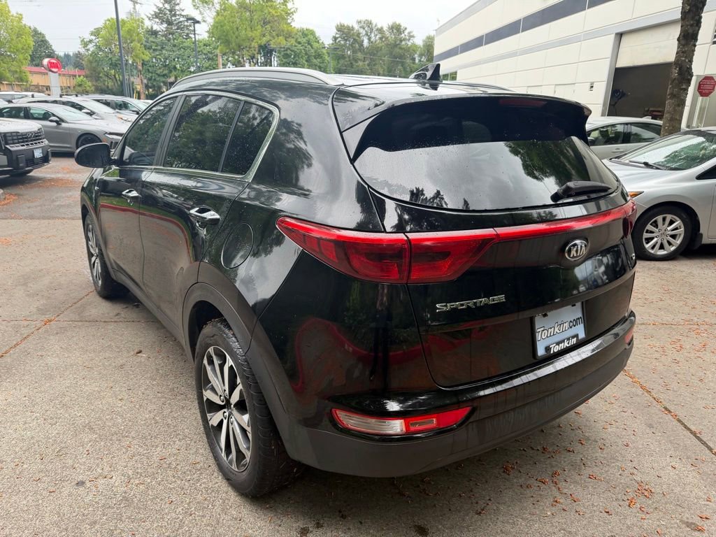 Used 2017 Kia Sportage EX AWD/4WD image 6
