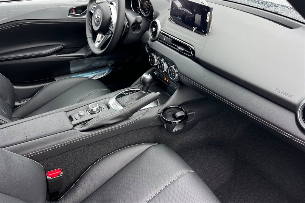 New 2025 MAZDA MX-5 Miata RF Grand Touring image 13