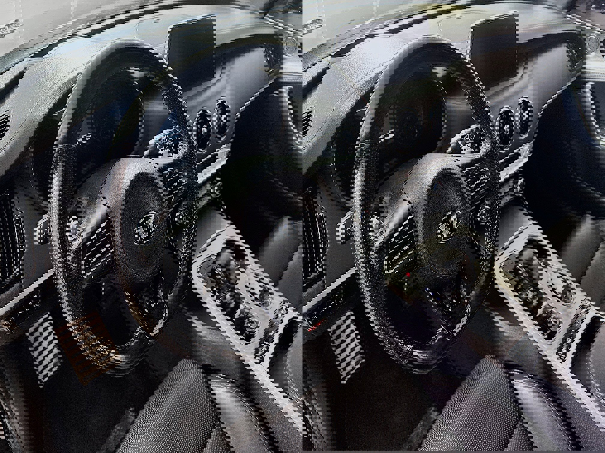 Used 2019 Kia Stinger GT2 image 13