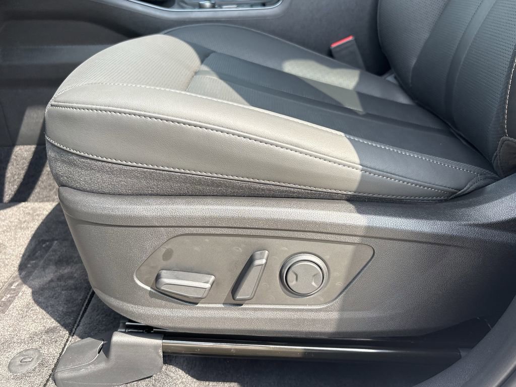 Used 2026 Kia Sorento S w/ S Panoramic Sunroof Package FWD image 13