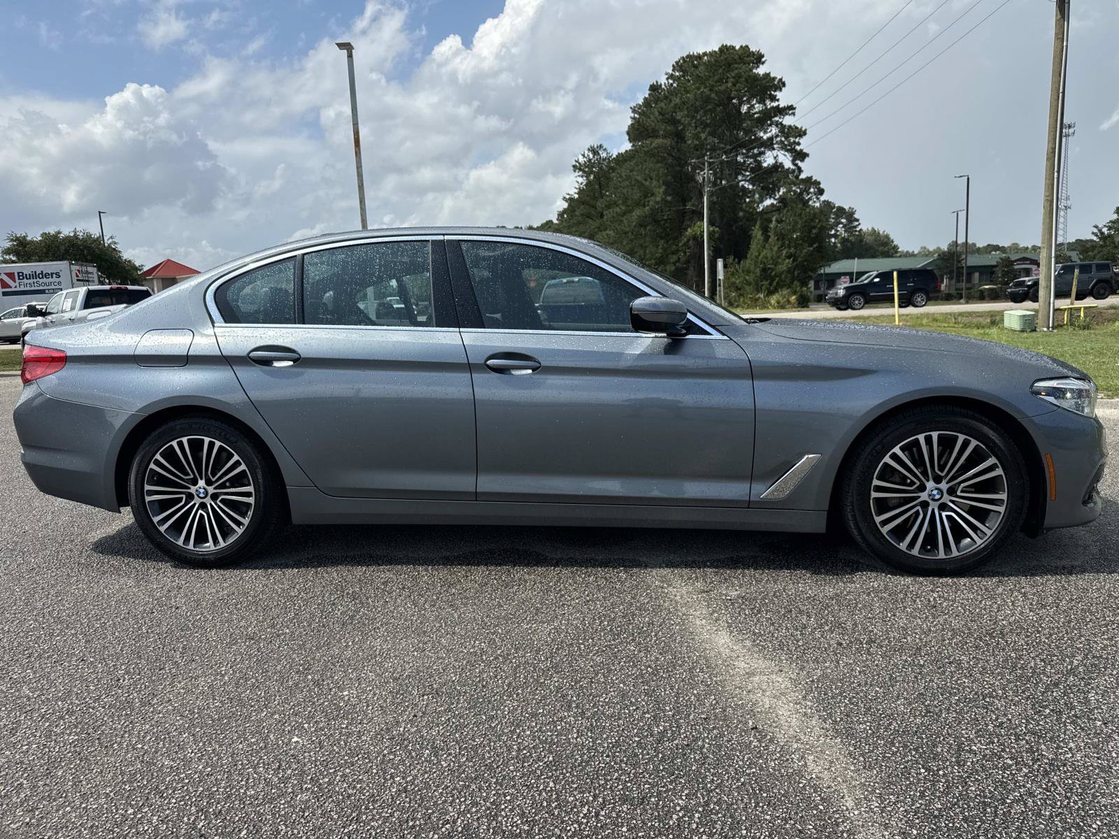 Used 2019 BMW 540i xDrive w/ Executive Package AWD/4WD image 2