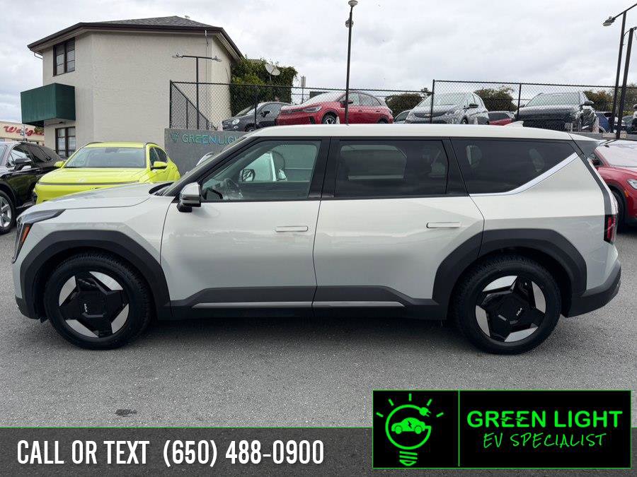Used 2024 Kia EV9 Light Long Range image 8