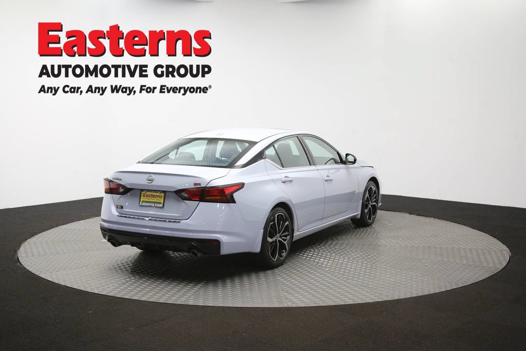 Used 2023 Nissan Altima 2.5 SR w/ SR Premium Package FWD image 41