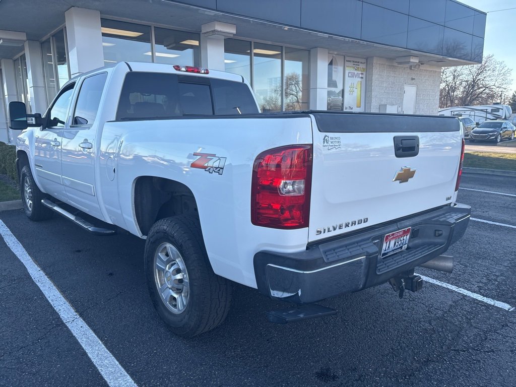 Used 2007 Chevrolet Silverado 2500 LTZ w/ Suspension Package, Off-Road image 4