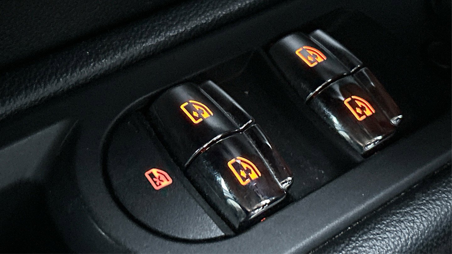 Used 2018 MINI Cooper Countryman image 37