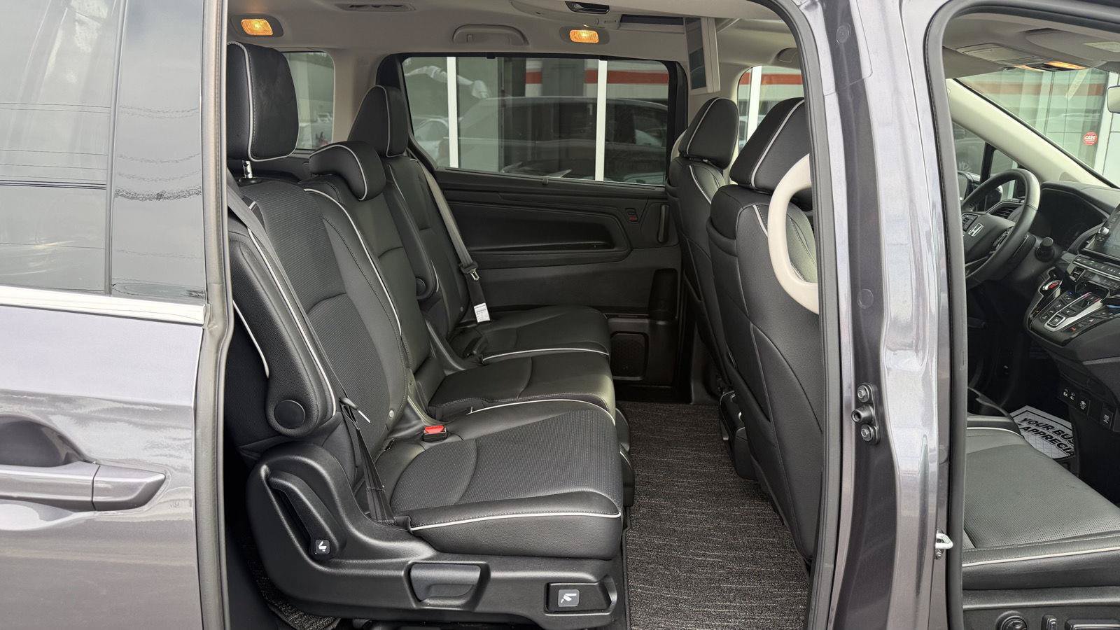 Used 2026 Honda Odyssey Elite image 23