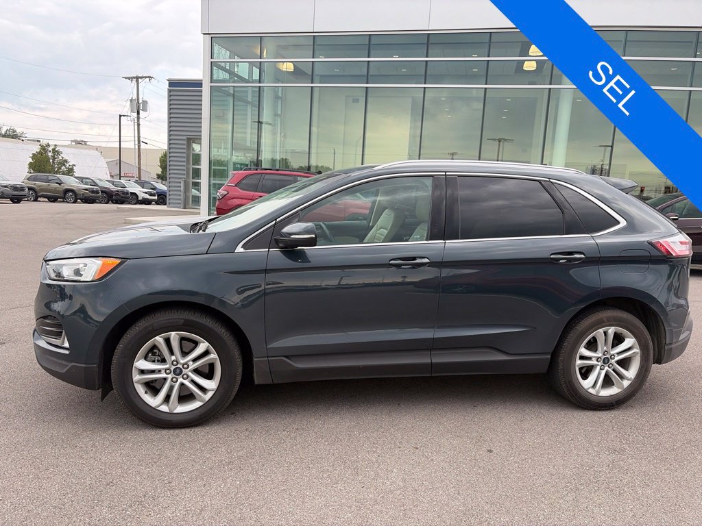 Used 2019 Ford Edge SEL w/ Equipment Group 201A AWD/4WD image 3