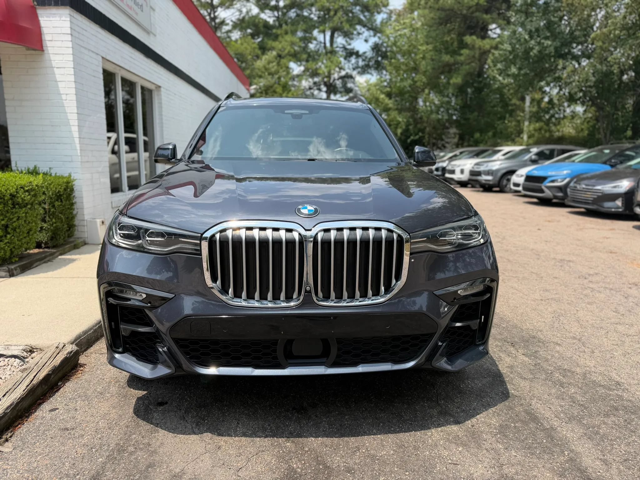 Used 2019 BMW X7 xDrive50i w/ Dynamic Handling Package AWD/4WD image 3